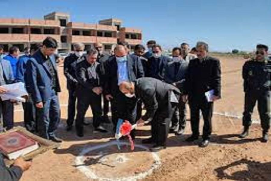 ساخت بیش از ۱۵ هزار واحد مسکونی در کرمان آغاز شد
